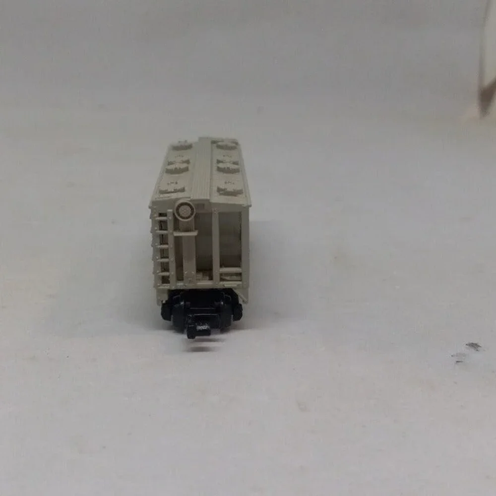 Readers Digest-High Speed Southern Pacific Hopper Car-N Scale-Rio Grande-1995